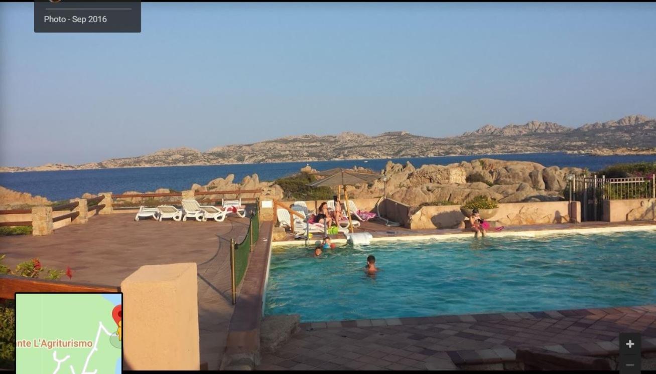 Casa Mughetto R5055 Seafront, Private Sea Access, Swimming Pool Villa La Maddalena  Exteriör bild