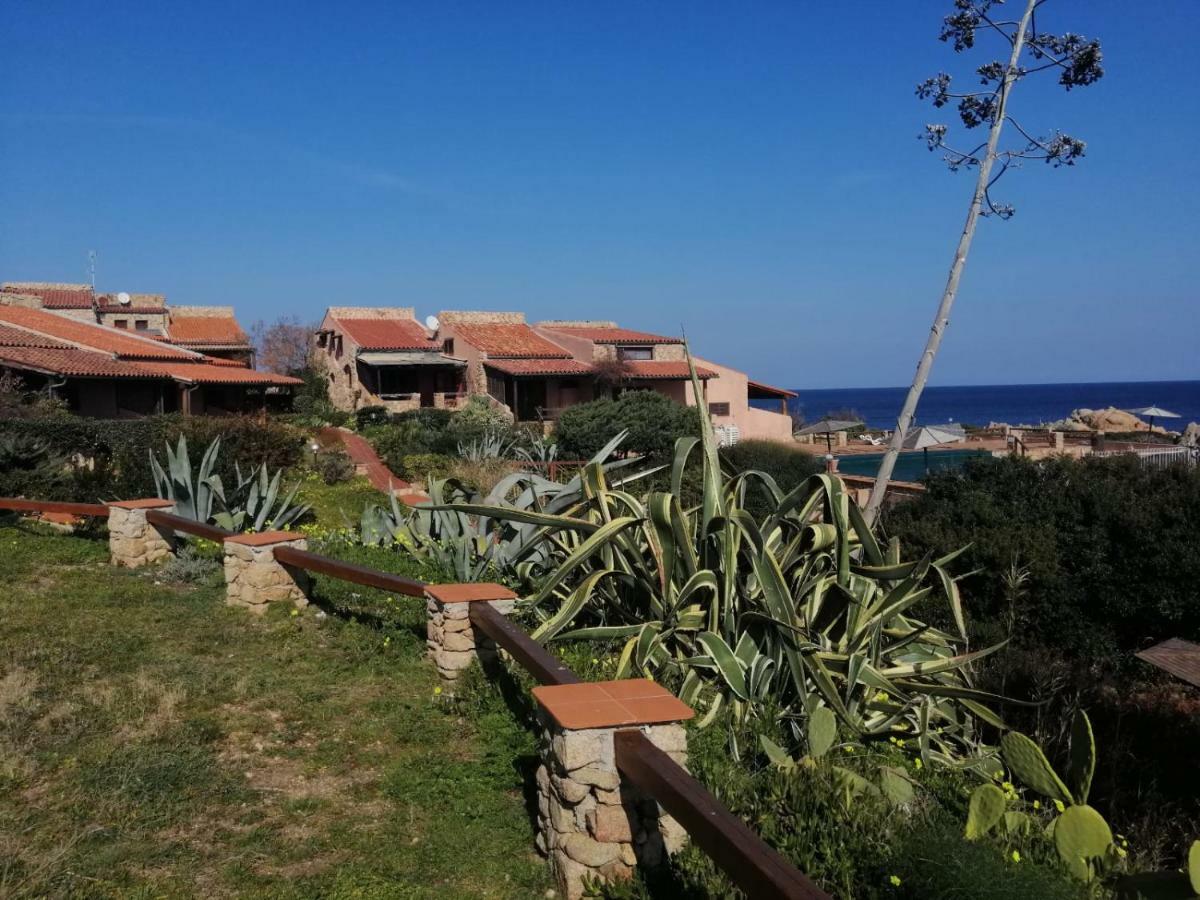Casa Mughetto R5055 Seafront, Private Sea Access, Swimming Pool Villa La Maddalena  Exteriör bild