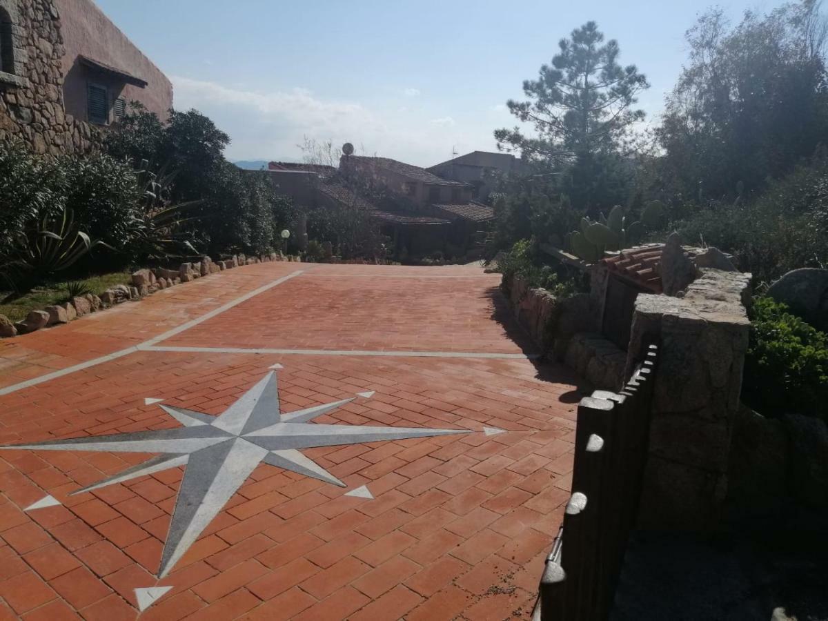 Casa Mughetto R5055 Seafront, Private Sea Access, Swimming Pool Villa La Maddalena  Exteriör bild